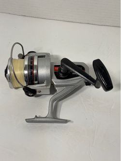 NEW Vintage Daiwa Metal Spinning Fishing Reel - Never Used!