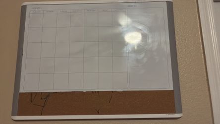 Dry erase board