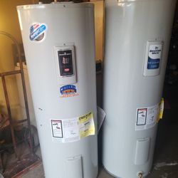 Electric Water Heater 50 Gal In Good Condition And Warranty Works Great 