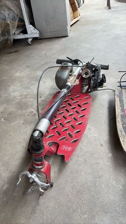 BDL Gas-Powered Scooter 2 go- pads no wheels  parts