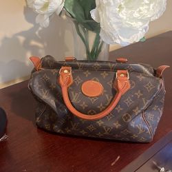 Louis Vuitton Handbag