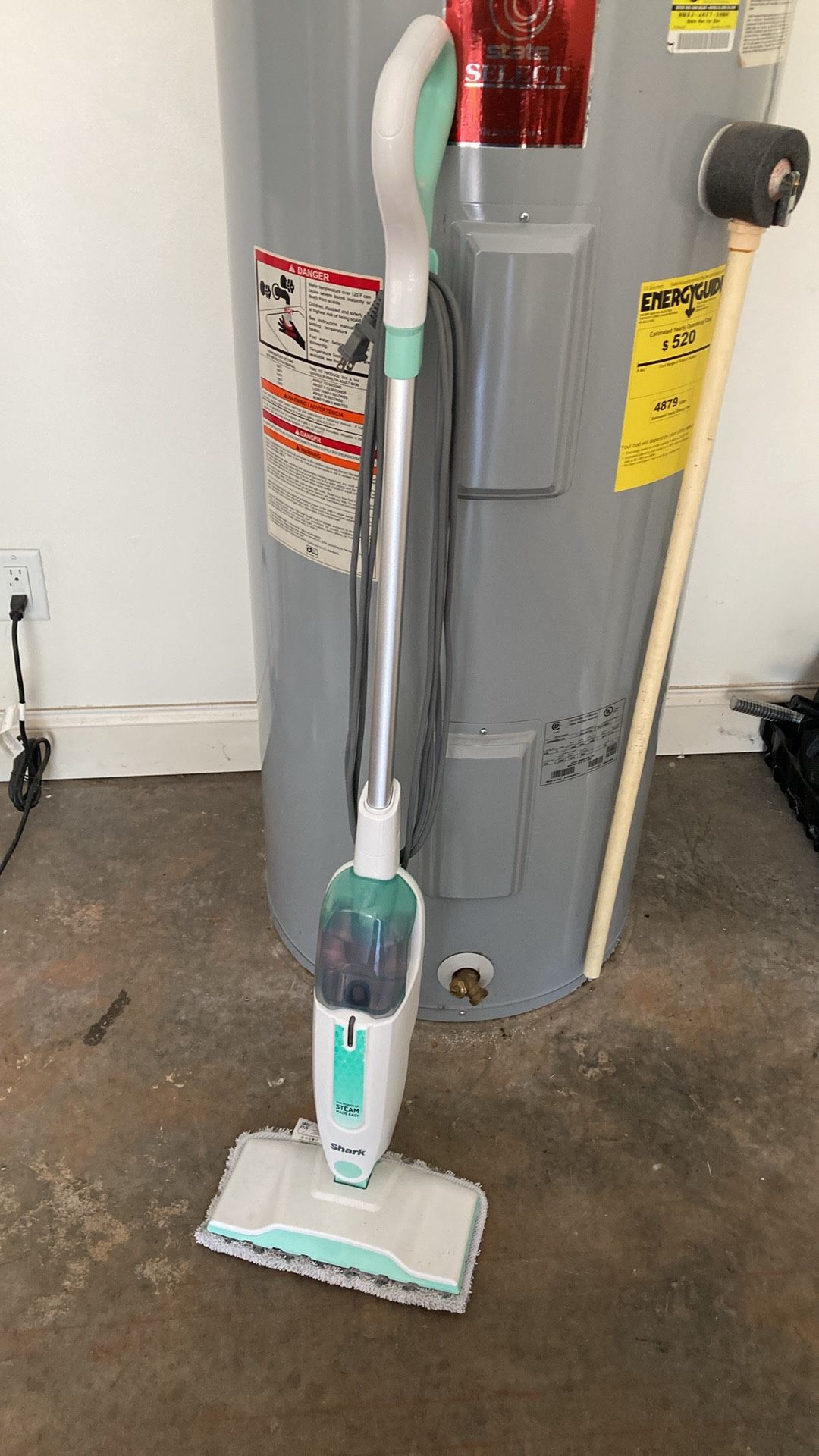 SHARK Steam Mop