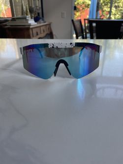 Pit Viper 100% UV + UVB Protection