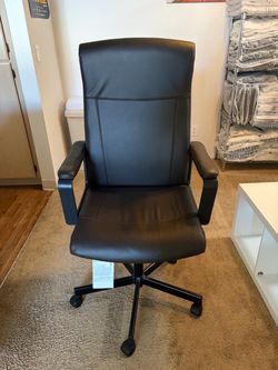 Executive Office Rolling Chair Adjustable Height – Like New