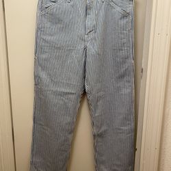 Levis Stay Loose Carpenter