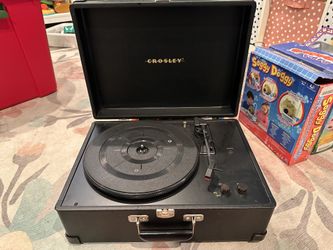 Crossley Vinyl Record Store Player