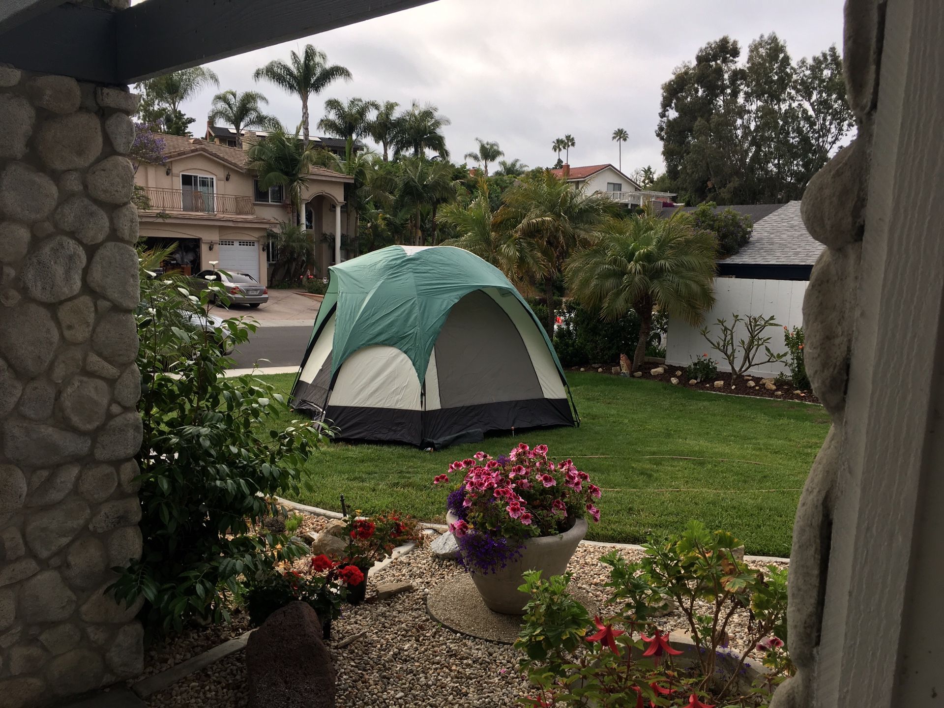 Brand New - Eddie Bauer 6 person tent