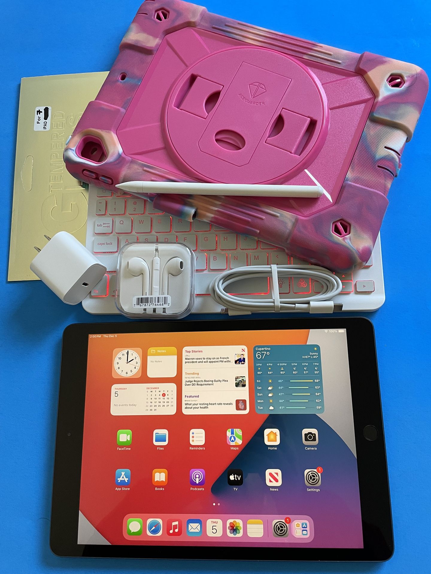 Apple IPad 7th Generation (10.2” Retina /Latest IOS 18/ 2019 model) 32GB with stylus pen, keyboard, case & Accessories (128GB $299)