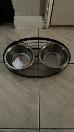 Doggie Bowls With Stand
