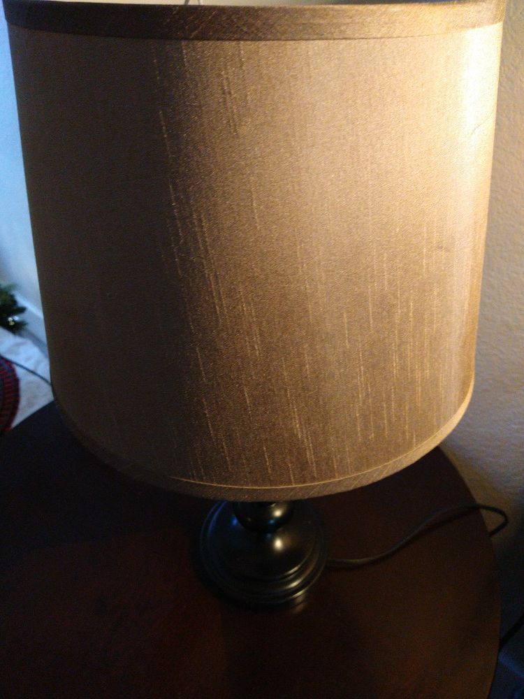 FREE Lamp with Extra shade