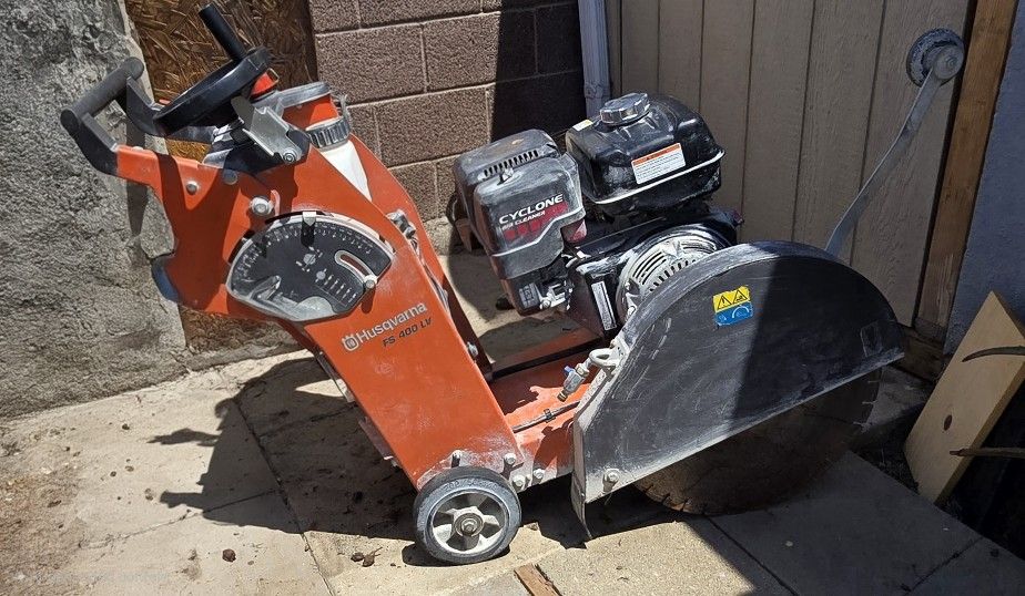 Concrete Saw