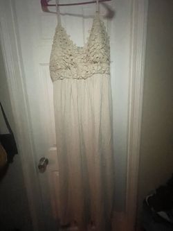 Size 2X Floor Length Cream Colored Dress