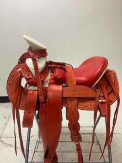 Montura charra de cuero