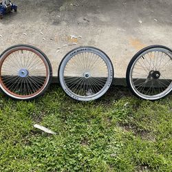 Lowrider bike wheels
