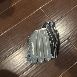 Marucci Glove