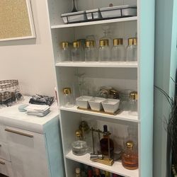 White Bookshelf shelf Unit