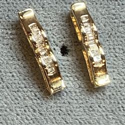 Beautiful 14K Yellow Gold Earrings with Channel-Set Baguette Diamonds