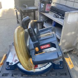 Ryobi 18V cordless 8-1/4 inch miter saw 