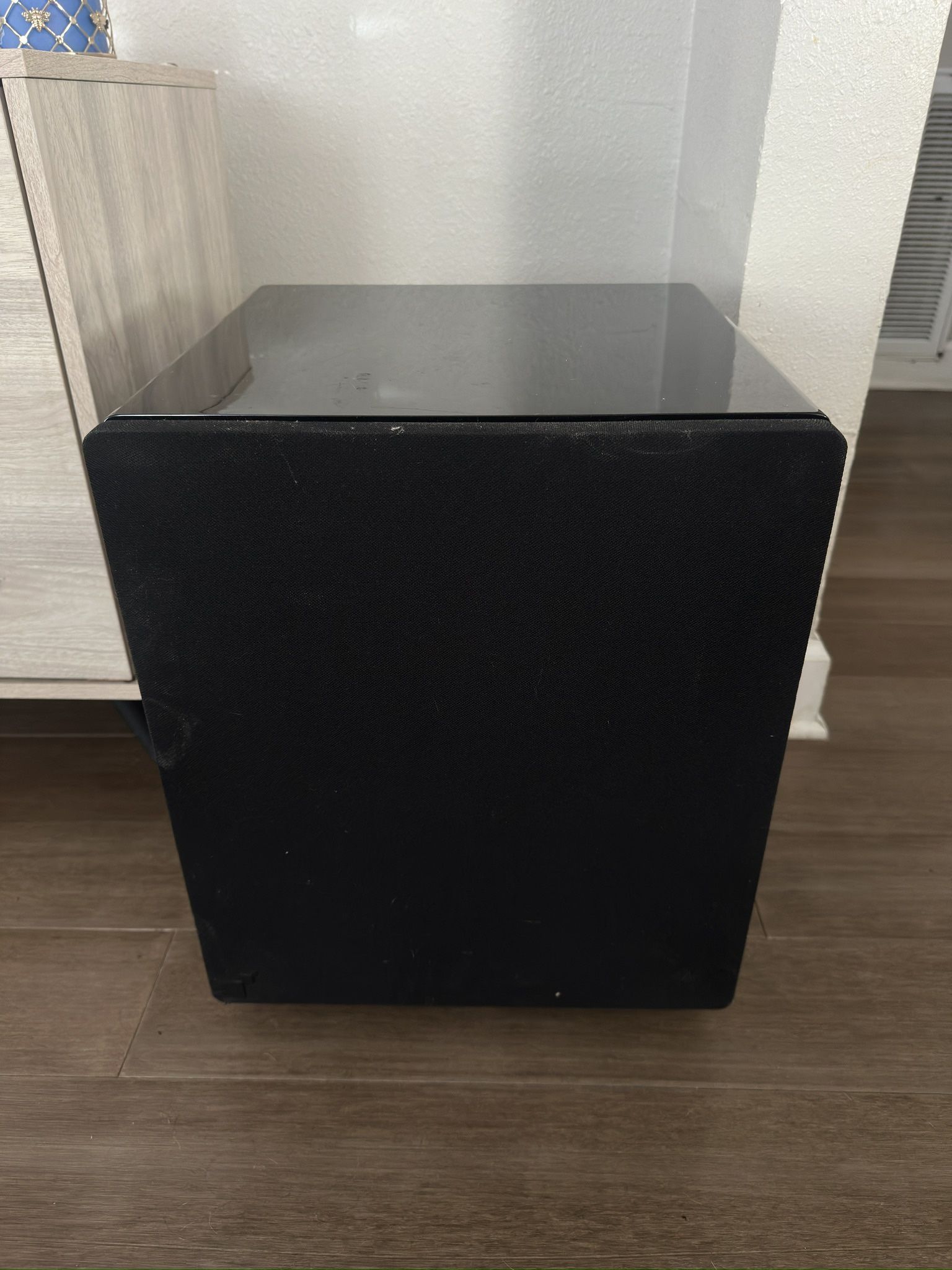 Sonance I10 Subwoofer