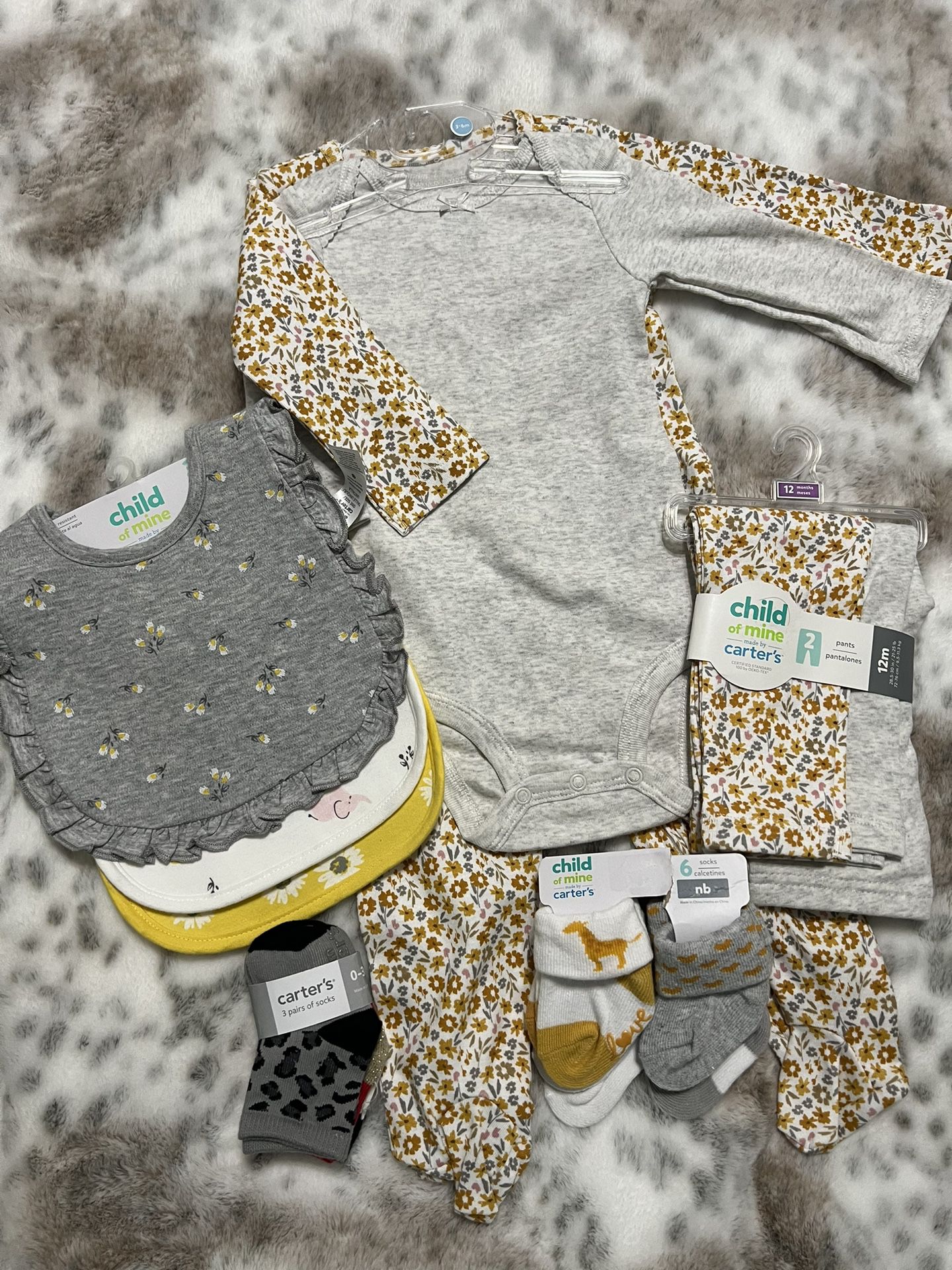 0 To 6 Months Baby Girl Stuff Full Body Suits,bibs,leggings And Socks