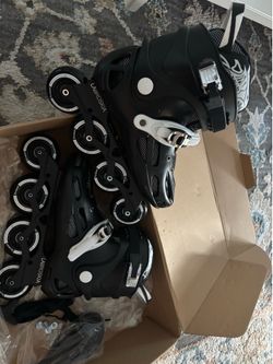 Skates, size 7.5