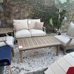 Clare View Outdoor Seating Group / 3pc