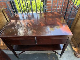 Nightstands / Desks