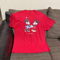 Size XL, Mickey And Minnie Disneyland T-Shirt. New.