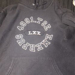 Supreme Hoodie 