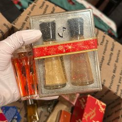 Vintage Avon Holiday Gift Set – Body Lotion / Cream Set with extra Avon perfume bottle. Classic 1970s–1980s Avon collectible set. Includes original ho