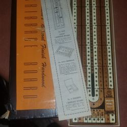 Drueke's 1962  Hardwood Cribbage Board Game Model 2050 