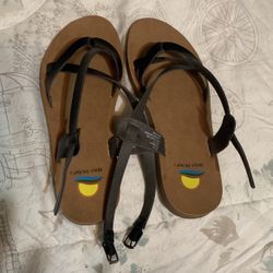 Women’s Sandals 