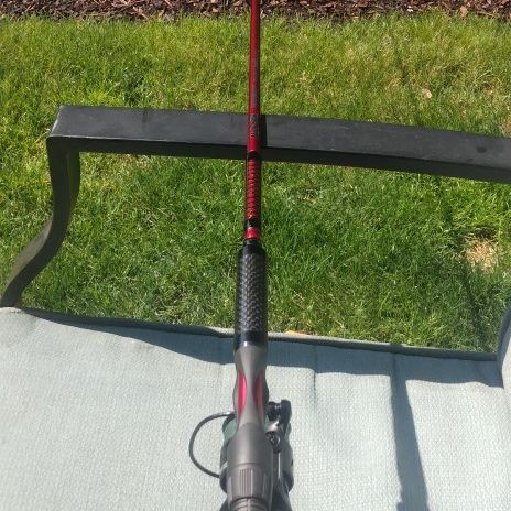 9ft Salmon Steelhead Ugly Stick Carbon Fishing Rod And Reel Combo for Sale  in Vancouver, WA - OfferUp