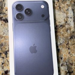 I Phone 17 Pro max 1 TB Sealed & Unlocked