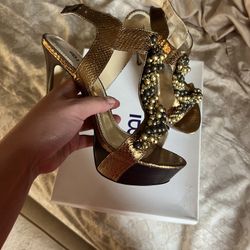 Size 8.5 Bronze Heels