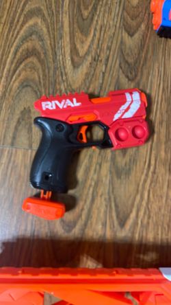 nerf guns/toy blasters CHECK DESCRIPTION