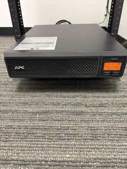 APC UPS - SRT2200RMLA -NC