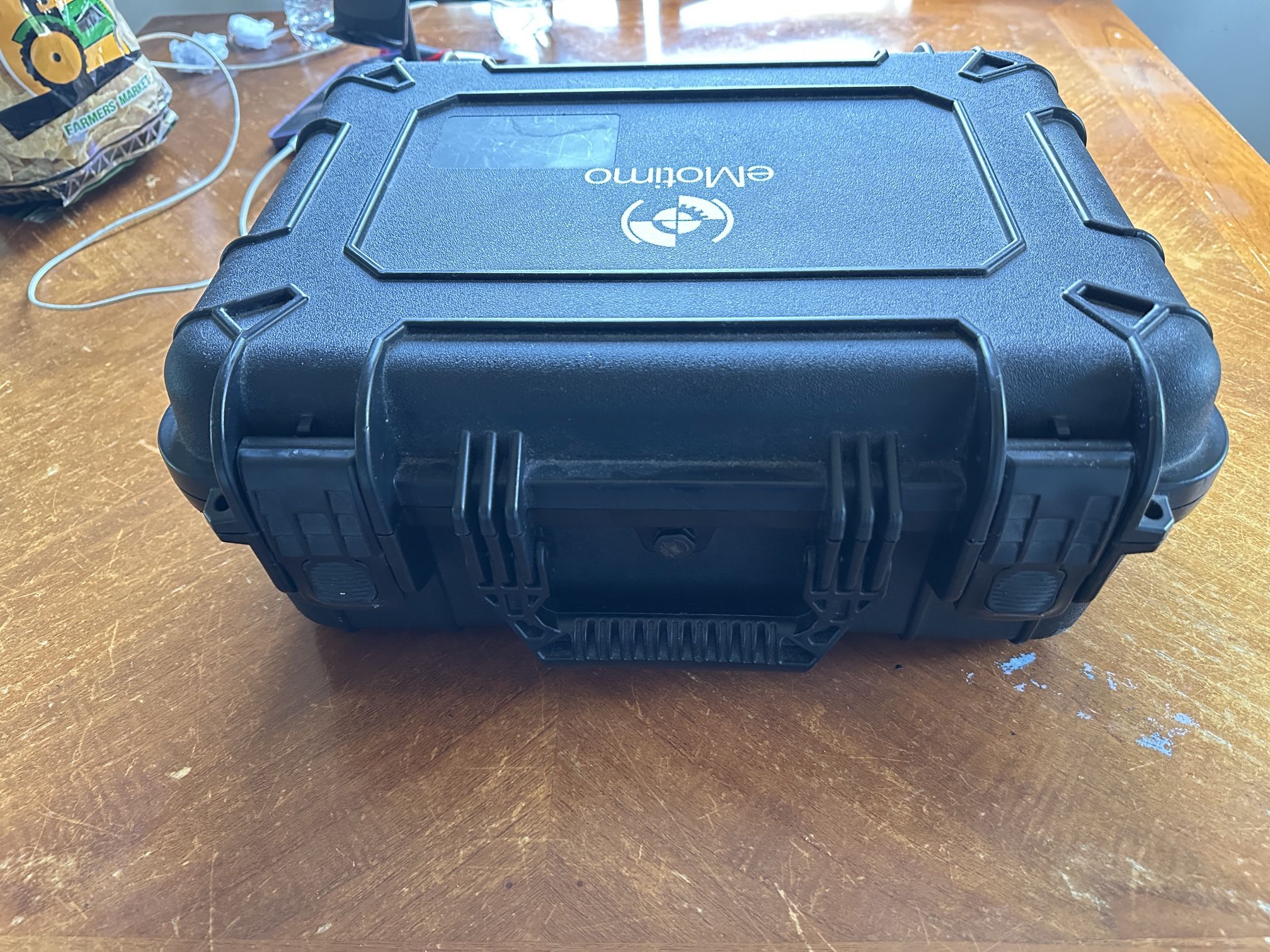 eMotimo (pelican like ) Medium Case