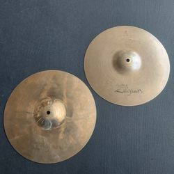 Zildjian 13" A Custom Hi Hat Cymbals **Located In Upland**