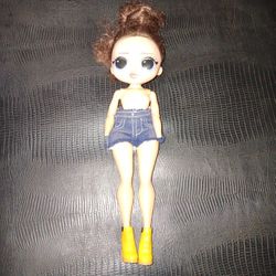 LOL OMG Doll 