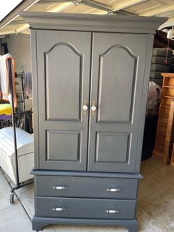 Armoire Dresser