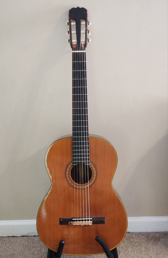Takamine 1980 Japanese Built Classical Guitar - Left Hand Strung