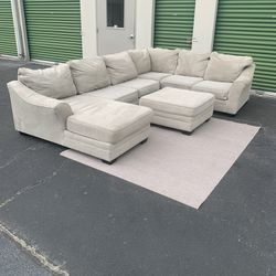 Ashley Premium Sectional Couch Local Delivery 🚚 💰