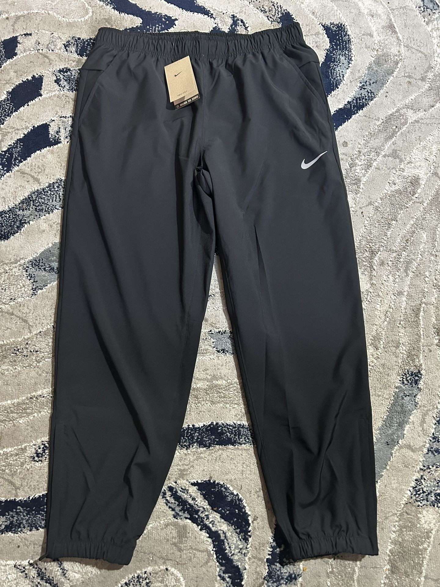 NIKE PANTS