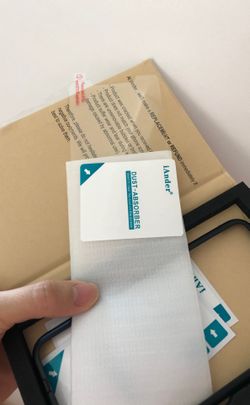 iPhone XS Max phone screen protector