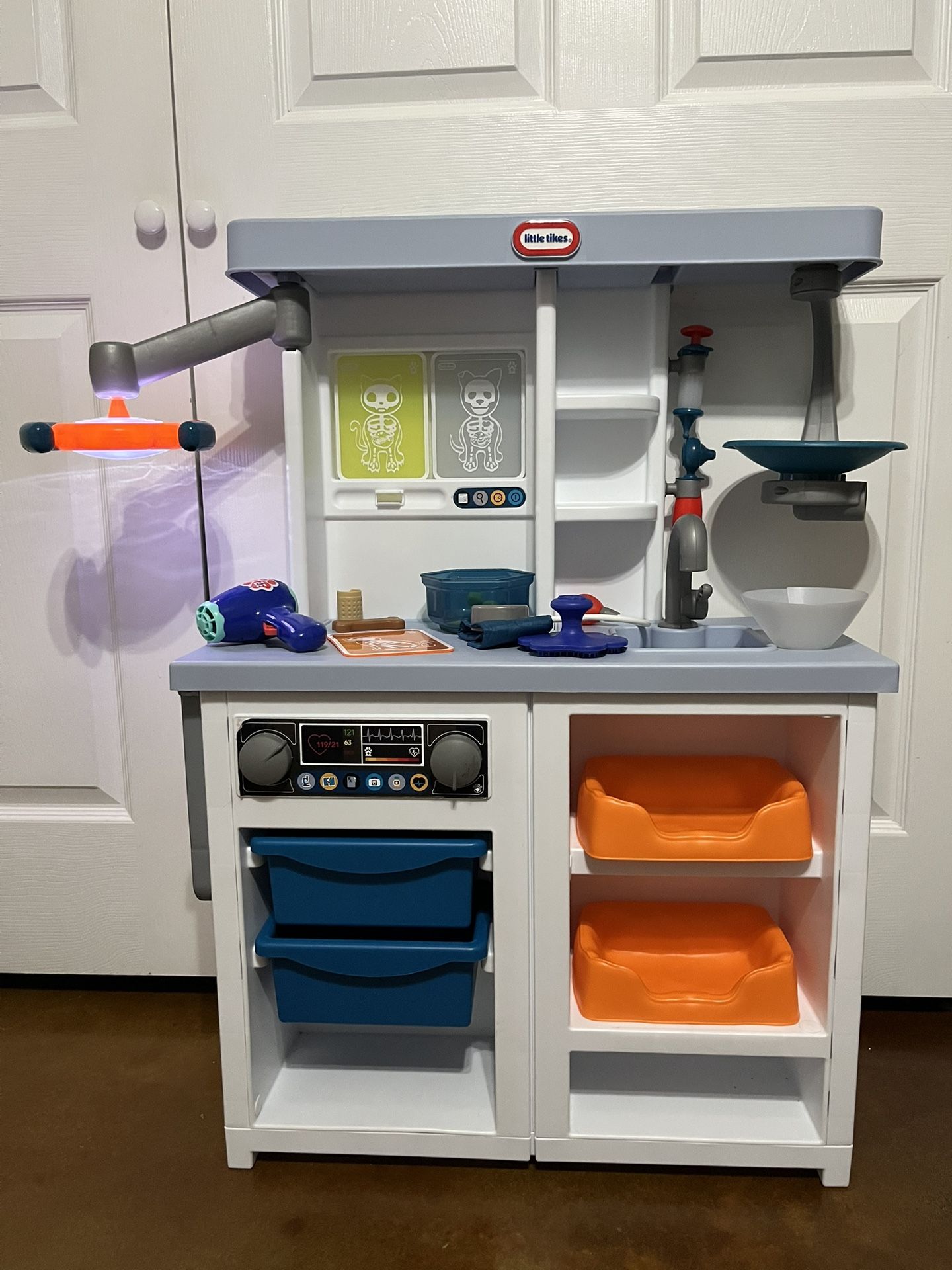 Veterinary Pet Clinic Play-set