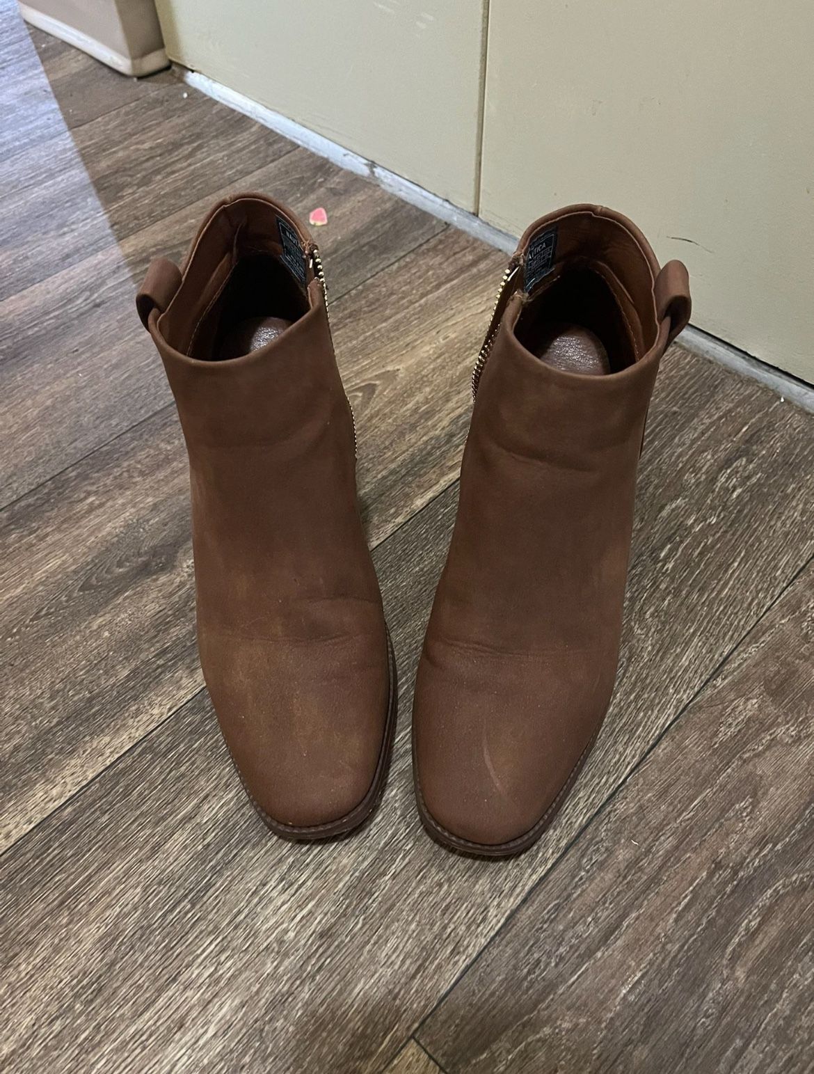 Women’s Boots Size 7.5