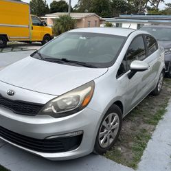 2017 KIA Rio