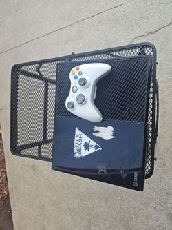 Xbox one console no power cord W/controller and games.