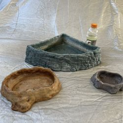 Pet Bowls